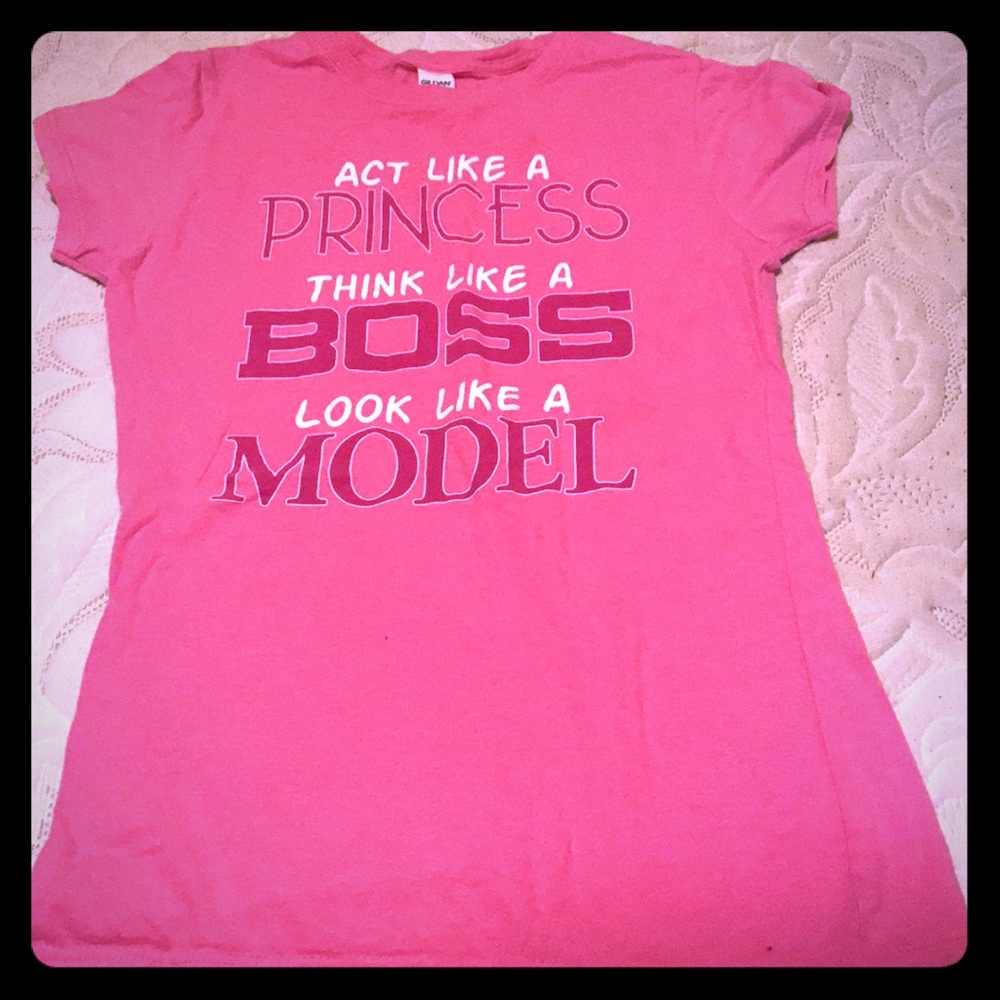 Medium pink women tee